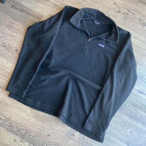 Patagonia Men's Black Sweatshirt